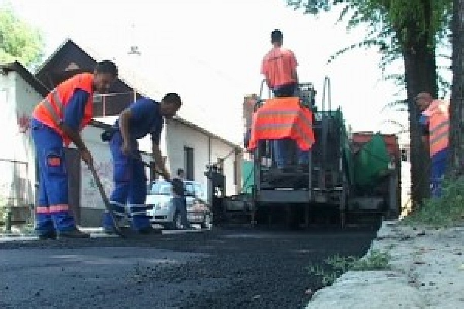 Asfaltirano 26 ulica