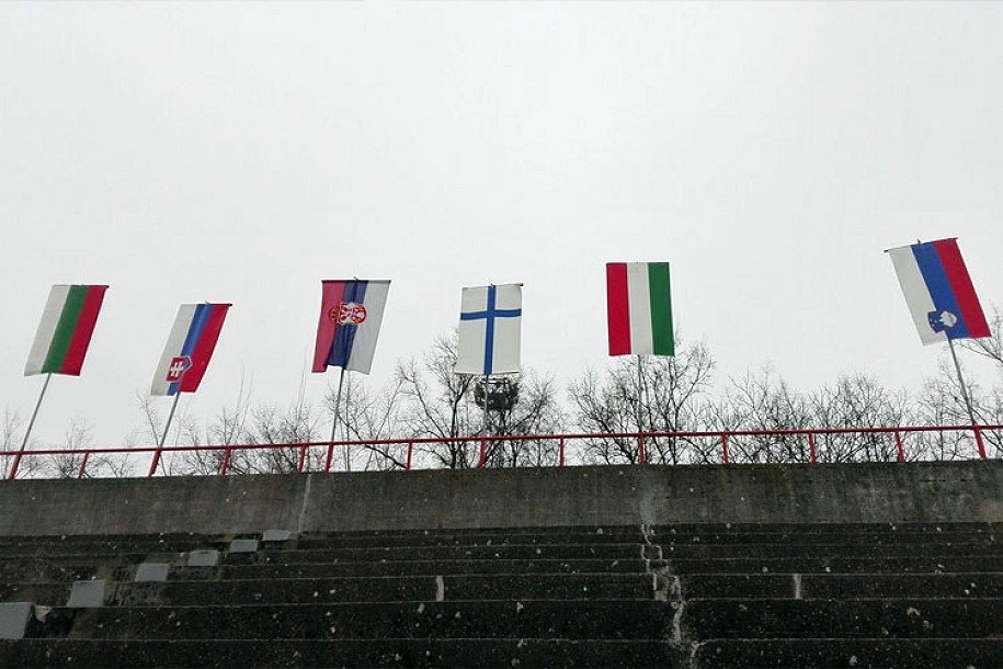 Veterani uživali na ledu