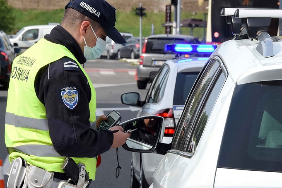 Tokom protekle sedmice iz saobraćaja isključena 22 vozača, osam zbog teške alkoholisanosti