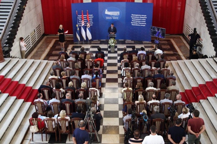 Pokrajina podržala tri škole iz Subotice u procesu digitalizacije