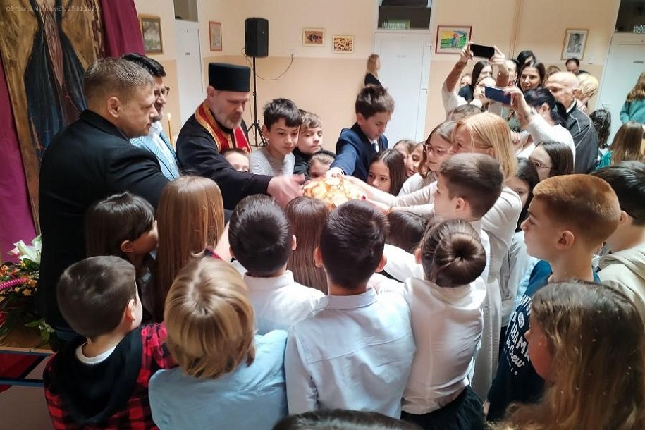 Savindan svečano obeležen u OŠ "Sonja Marinković"