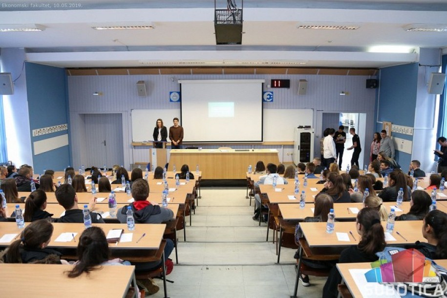 Budući brucoši upoznali prednosti studiranja na Ekonomskom fakultetu