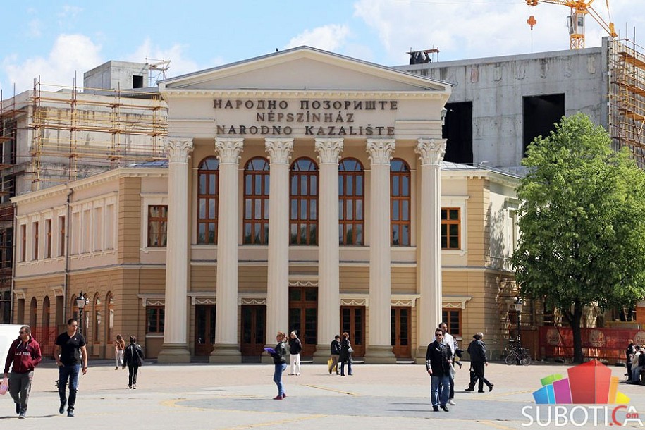 Potpisan ugovor o dodeli 27 miliona za nastavak radova na Pozorištu