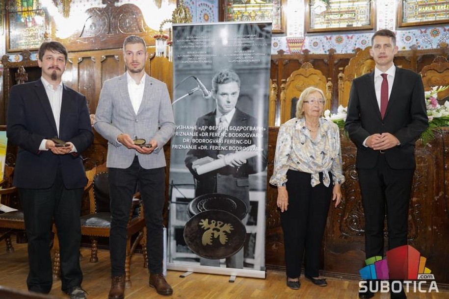Dodeljena priznanja „Dr Ferenc Bodrogvari“