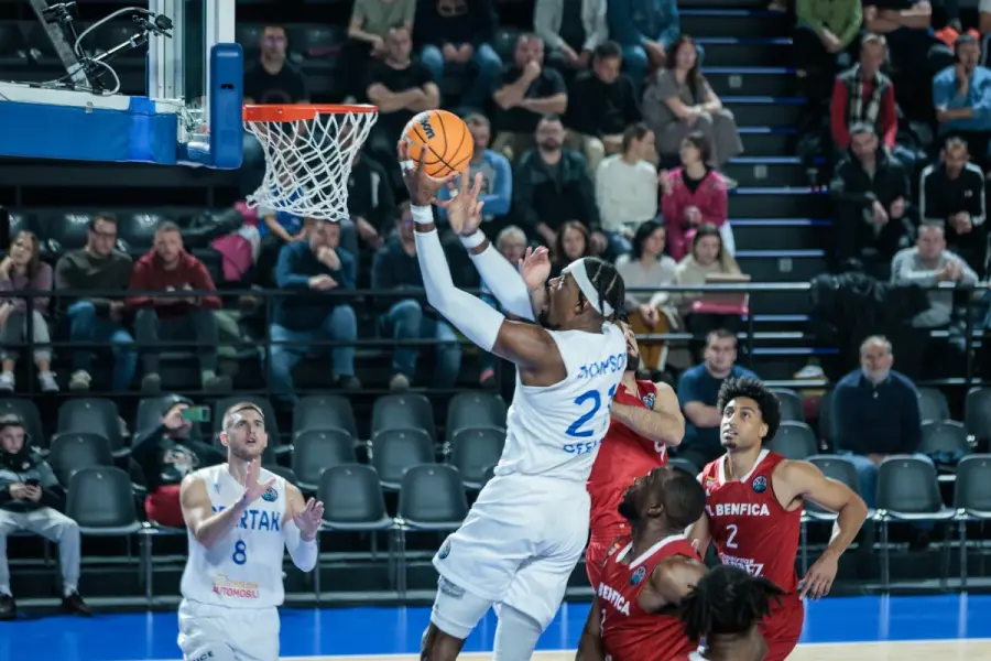 Košarka: Spartak ubedljivom pobedom nad Benfikom osigurao plej-in u Ligi šampiona