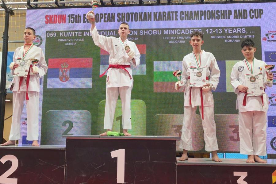 Karatisti Spartak-Enpija zablistali u Egeru: 38 medalja sa evropske scene