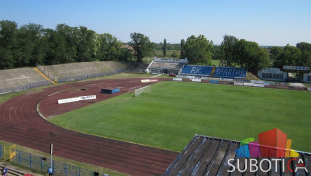 Vratimo publiku na stadione