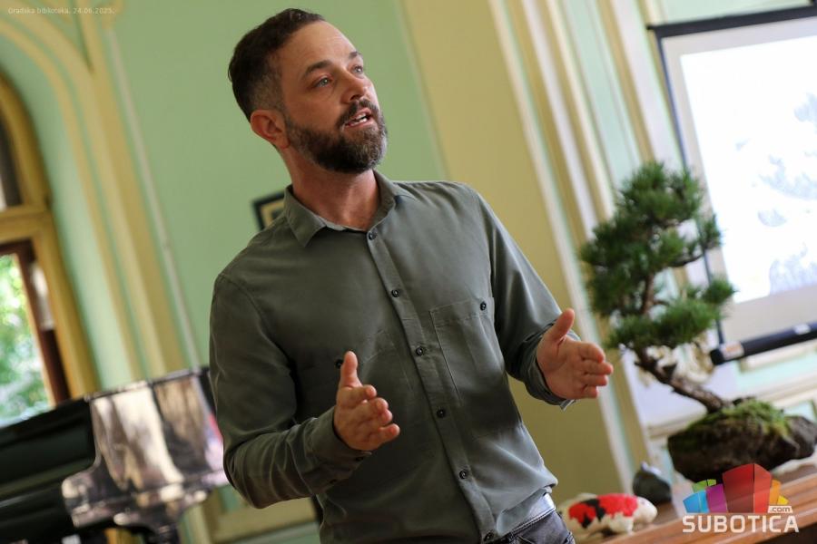 "Mudrosti iz Japana": Tradicija kroz priče, slike i bonsai drveće