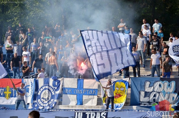 Hrabra igra nije donela rezultat, Zvezda ponovo slavila (2:3)