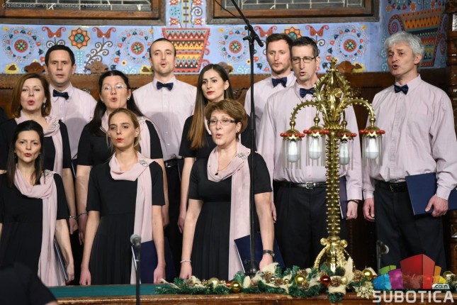 Novogodišnji koncert Crkvenog hora "Sveti Roman Melod"