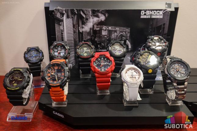 Neodoljiva ponuda - rasprodaja satova i nakita u prodavnici "Romansson"