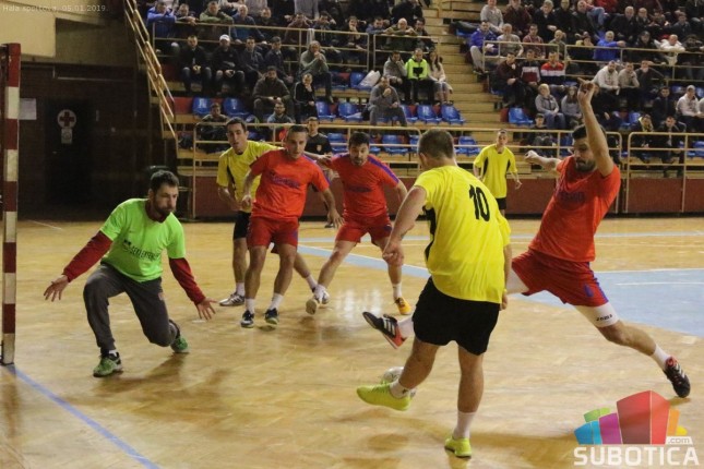 Mali fudbal: Borba za trofej 46. Novogodišnjeg turnira u subotu