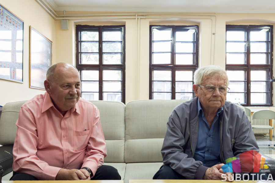 Dva vatrogasca dobrovoljca ukupno više od veka članstva u DVD "Matica"