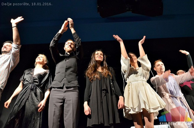 Glumci amateri glumili kao profesionalci