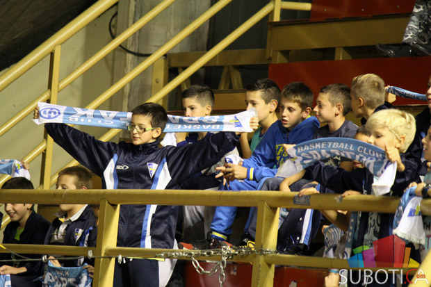 Ubedljiva pobeda košarkaša Spartaka na otvaranju sezone