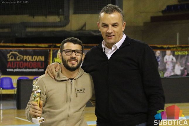 "Kuća zdravlja" pobednik 46. Novogodišnjeg turnira u malom fudbalu