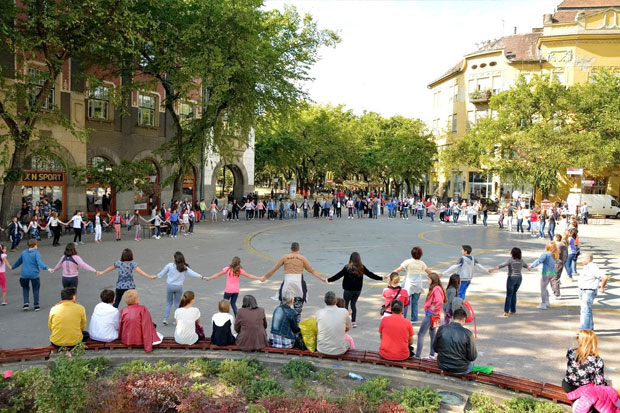 Folkloraši Mladosti u Novom Sadu "zaigrali za Ginisa"