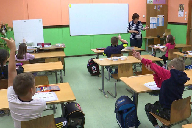 Crveni krst edukovao učenike da prepoznaju trgovinu ljudima