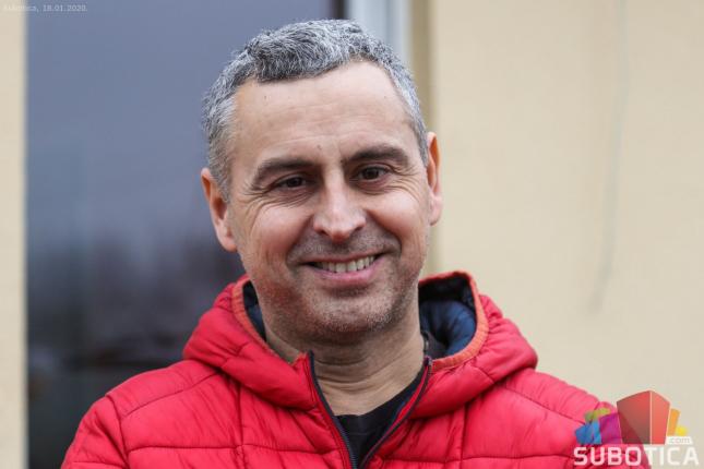 Porodica Zurovac konačno u novom domu