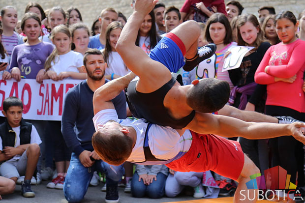 Davor Štefanek u poseti OŠ "Đuro Salaj"