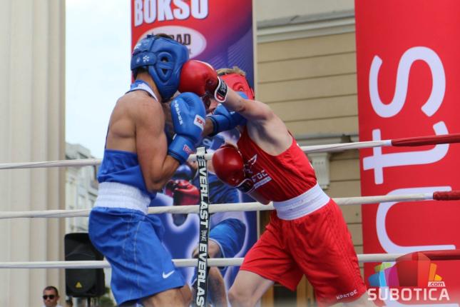 Boks: Simić i Ćirkovićeva osvajači 39. "Vojvođanske zlatne rukavice"