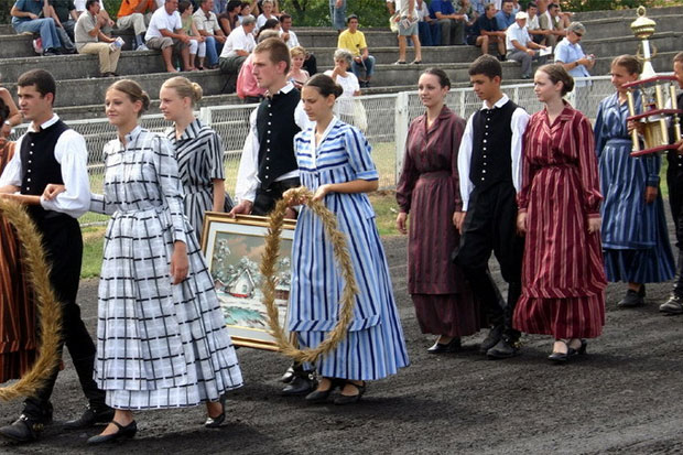 Održane konjičke trke "Dužijanca 2014"