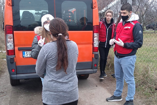 Paketi hrane i higijene za 198 ugroženih porodica