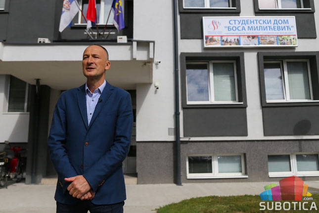 Više od 200 brucoša od oktobra u subotičkim studentskim domovima