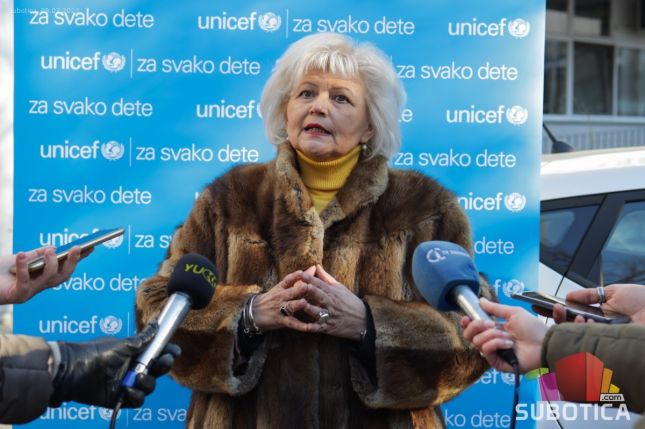 Razvojno savetovalište dobilo vozilo za kućne posete porodicama dece sa teškoćama u razvoju