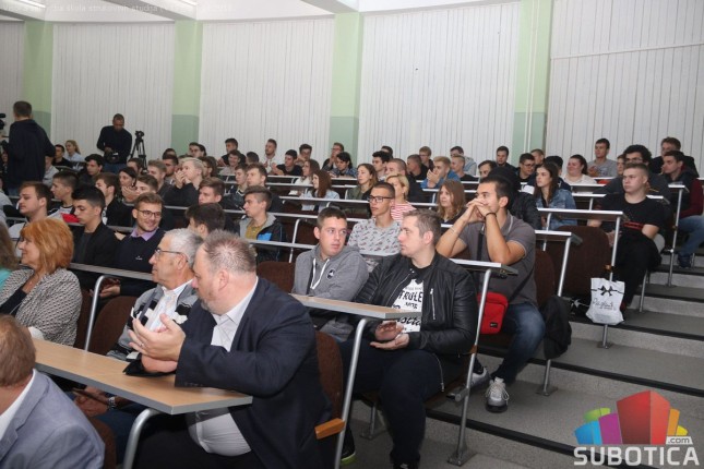 Prijem brucoša na Visokoj tehničkoj školi strukovnih studija