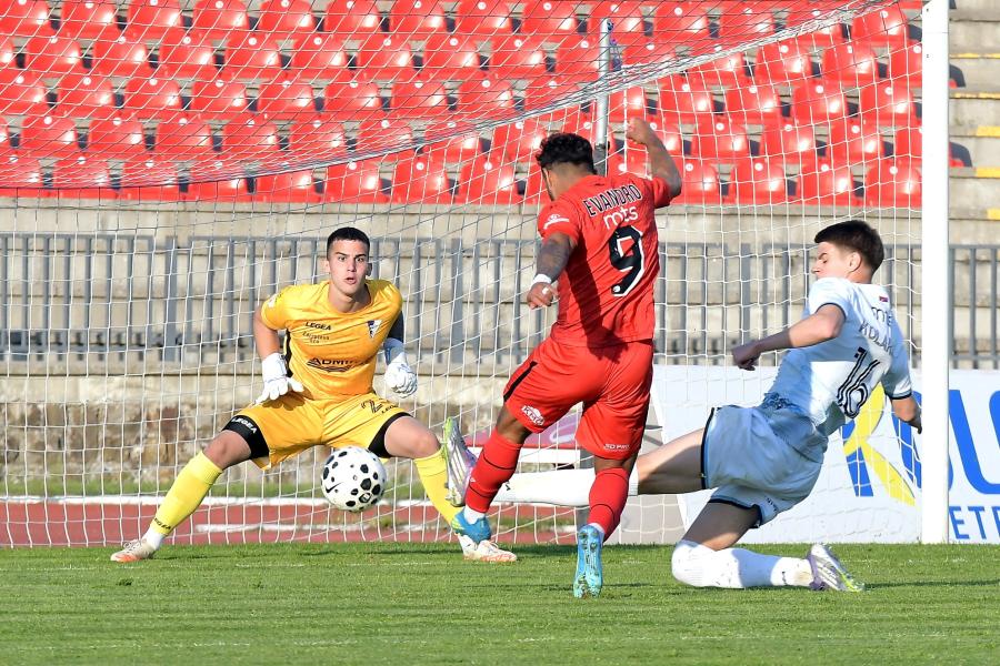 Fudbal: Spartak poražen u Kragujevcu (4:0a)