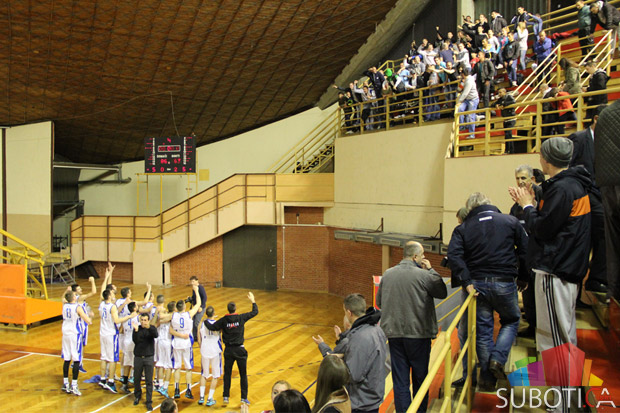 Košarkaši Spartaka posle pobede nad Vojvodinom na korak od Prve lige Srbije