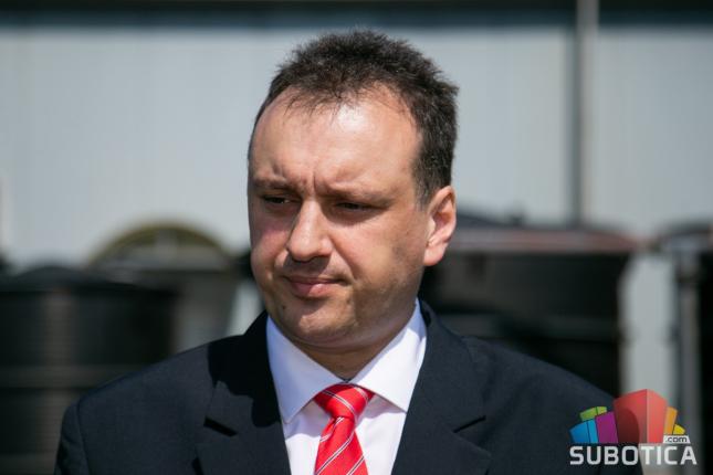 Uskoro vodovodna mreža u Nosi, Šupljaku i Hajdukovu, proširuje se u Bačkim Vinogradima