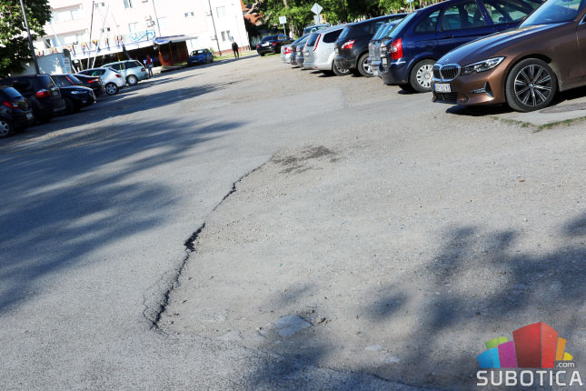 Uređenje parkinga kod Hale sportova konačno došlo na red