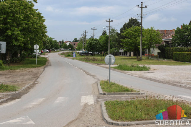 Počelo krpljenje rupa, uskoro asfaltiranje i proširivanje ulica