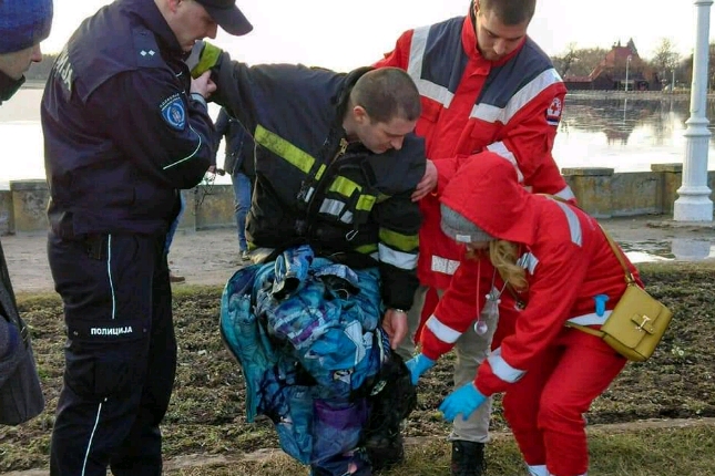 Avantura na ledu Palićkog jezera umalo završila fatalno