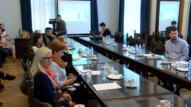 Međuinstitucionalna saradnja u rešavanju problema izbegličke krize