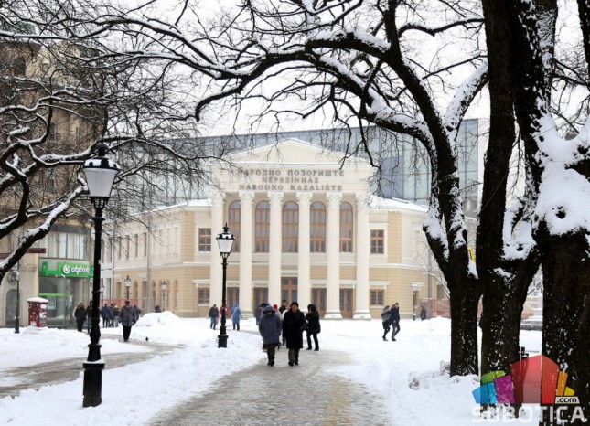 Najmlađim sugrađanima nedostaju sneg i zimske čarolije