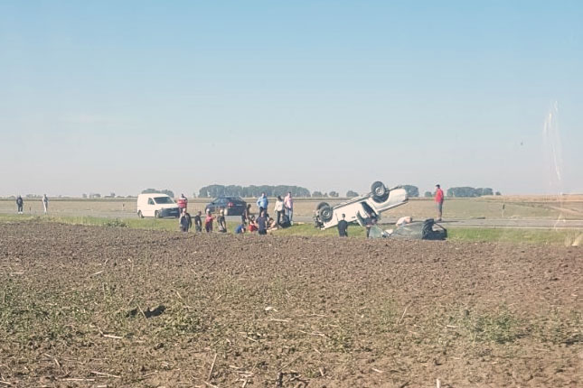Teška saobraćajna nezgoda na Žedničkom putu, jedna osoba poginula, više povređenih
