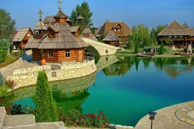 Turistička agencija "Subotica-trans" i ove jeseni vas vodi na najpopularnije turističke destinacije u zemlji i inostranstvu