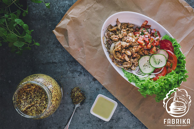 Godinu dana "Mašinerije dobrog ukusa"