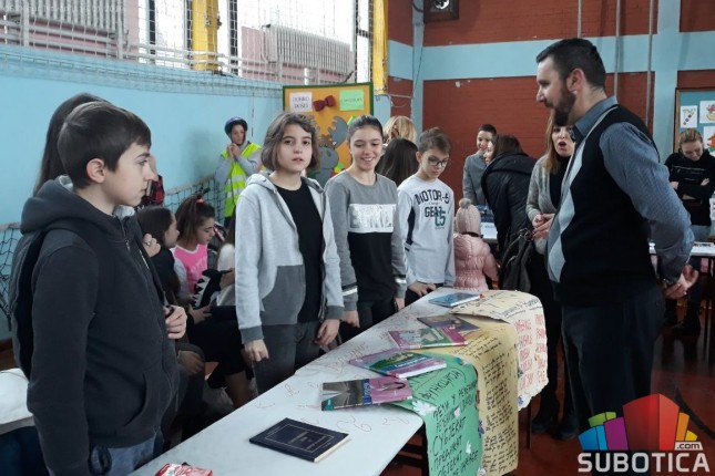 Održan prvi Festival nauke u OŠ "Kizur Ištvan"