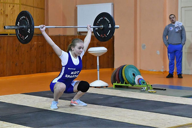 Dizanje tegova: Osvojene četiri medalje na startu sezone