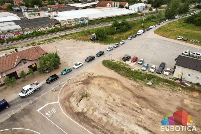 U saobraćaj puštena nova deonica koja spaja Lošinjsku i Senćanski put (kod "Prečistača")