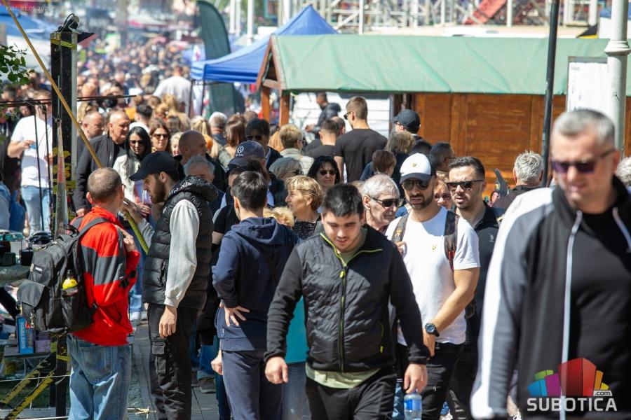 Počeo 41. Prvomajski uranak na Paliću: očekuje se veliki broj posetilaca
