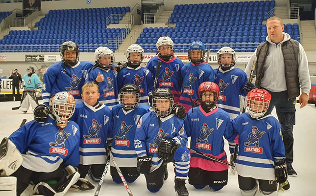 Hokej: Mlađe selekcije Spartaka započele nastupe na ledu