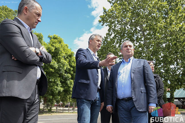 OŠ "Kizur Ištvan" dobila nove sportske terene