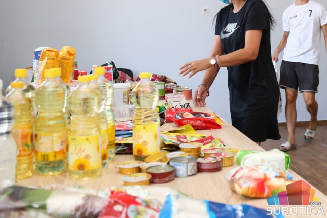 "Pro Urbe" za članice grupe "Naše malo nekome je sve" - "Ovo je priznanje za sve plemenite ljude našeg grada!"