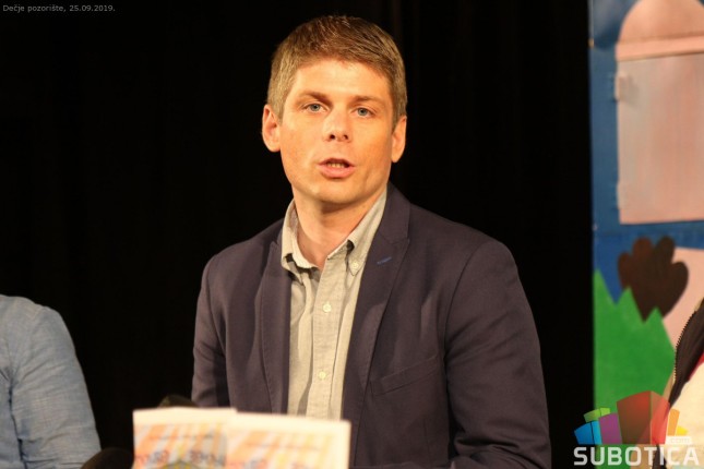 Predstava iz Gračanice oduševila subotičku publiku