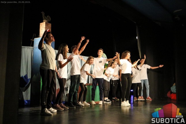 Predstava iz Gračanice oduševila subotičku publiku